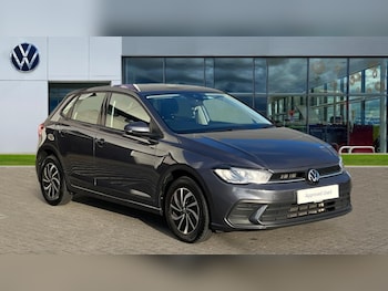 Used Volkswagen Polo 2023 for sale - 76609459: Photo