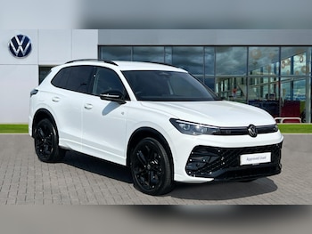 2025 - 1.5 TSI 272 eHybrid R-Line 5dr DSG