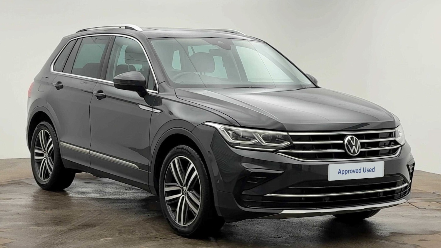 Used Volkswagen Tiguan 2021 for sale - 76668191: Photo 1