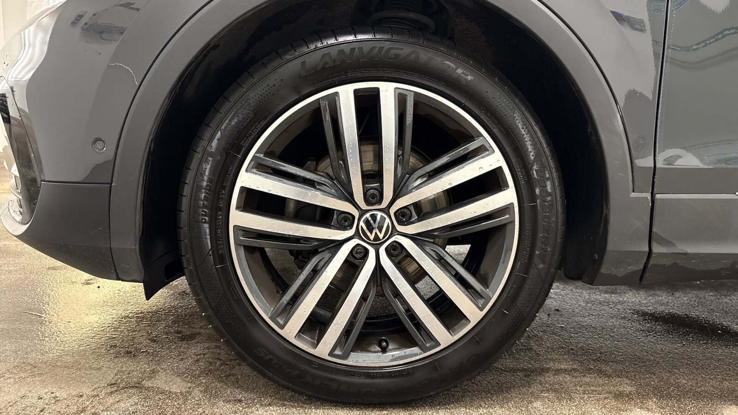 Used Volkswagen Tiguan 2021 for sale - 76668191: Photo 5