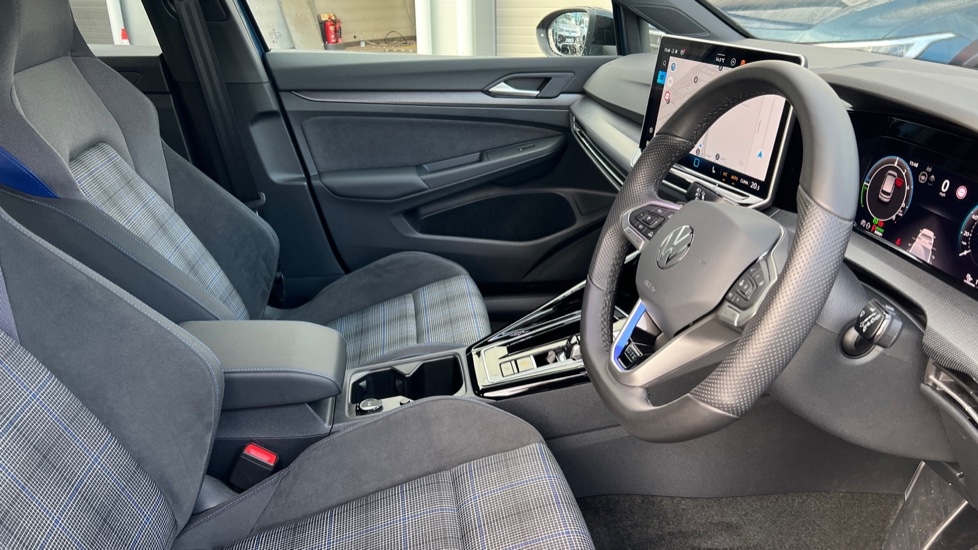 Used Volkswagen Golf 2025 for sale - 76428021: Photo 26