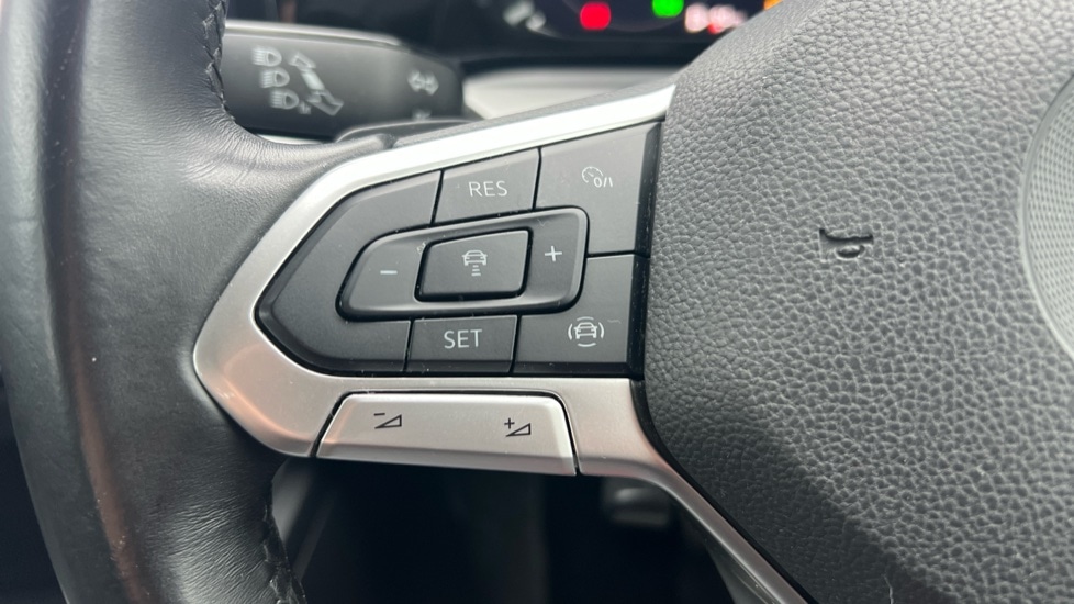 Used Volkswagen Golf 2020 for sale - 76458977: Photo 31