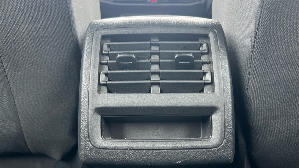 Used Volkswagen Golf 2020 for sale - 76458977: Photo 34