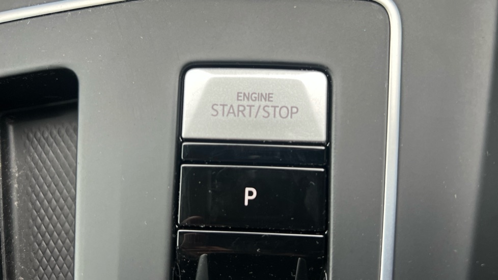 Used Volkswagen Golf 2020 for sale - 76458977: Photo 53