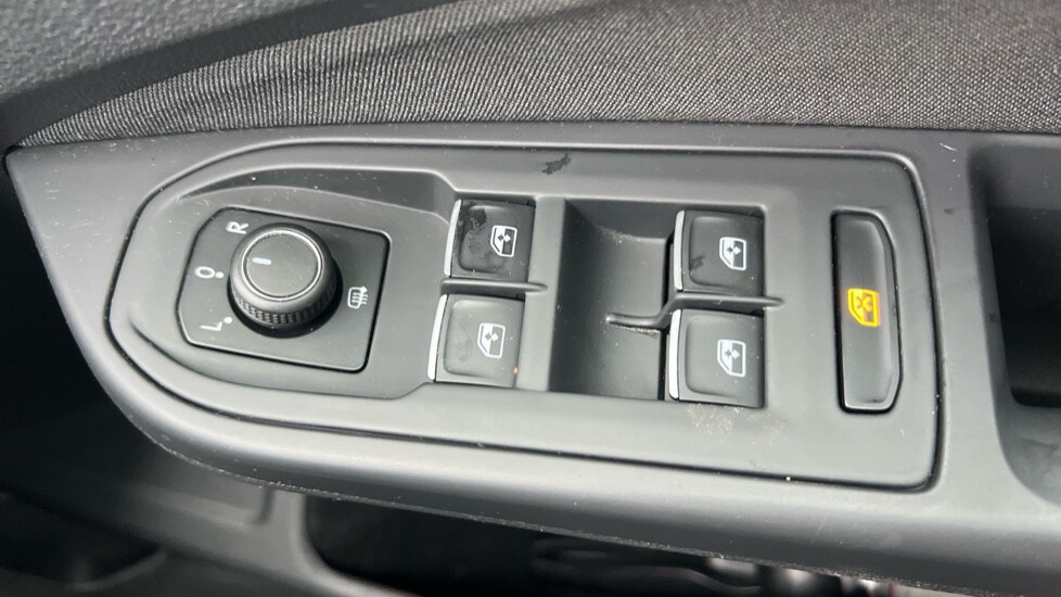 Used Volkswagen Golf 2020 for sale - 76458977: Photo 61