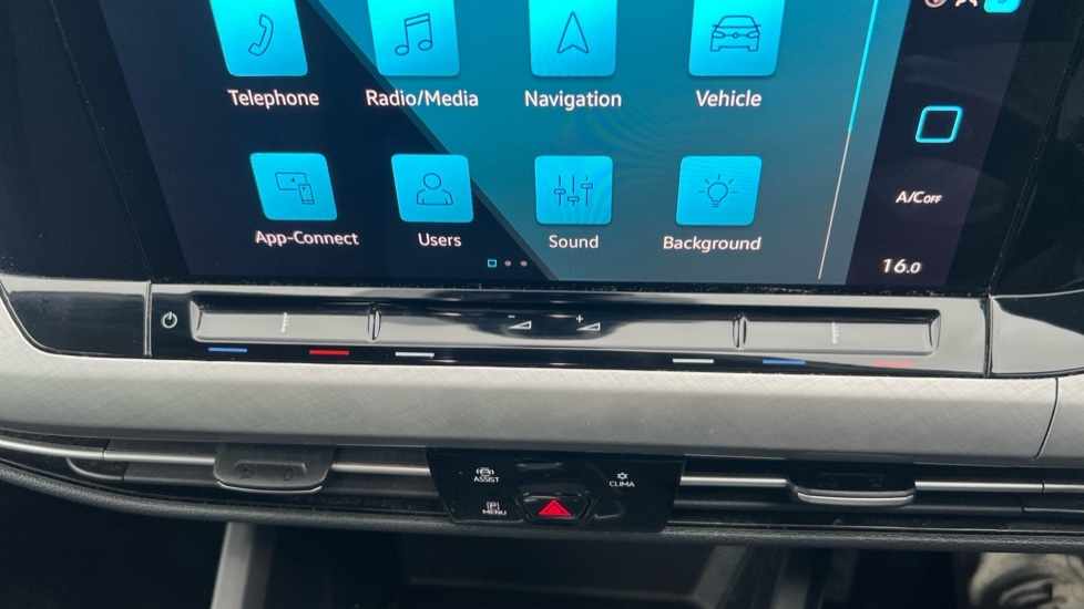 Used Volkswagen Golf 2020 for sale - 76458977: Photo 69