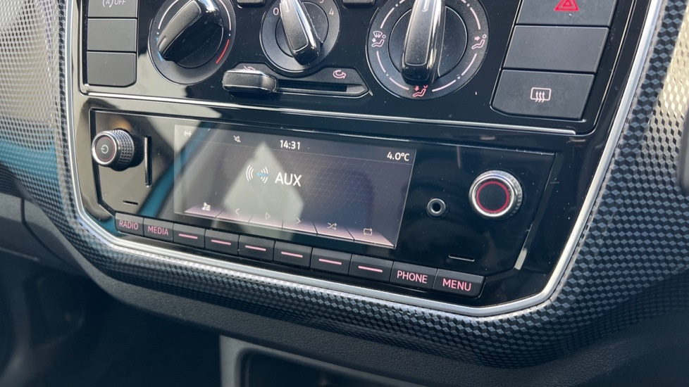 Used Volkswagen up! 2018 for sale - 76668242: Photo 23