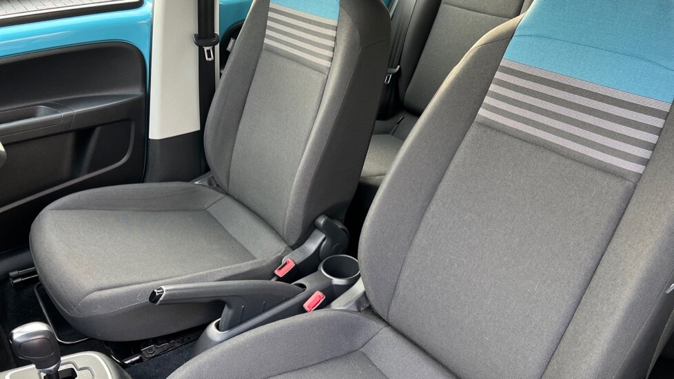 Used Volkswagen up! 2018 for sale - 76668242: Photo 37