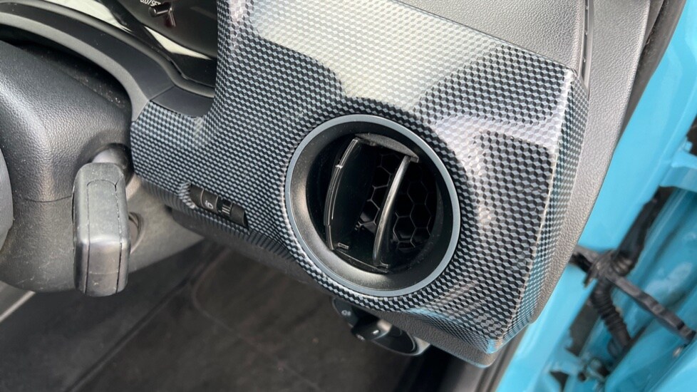 Used Volkswagen up! 2018 for sale - 76668242: Photo 40