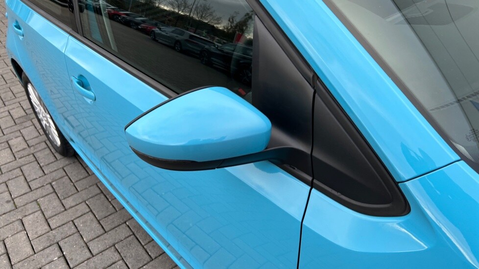 Used Volkswagen up! 2018 for sale - 76668242: Photo 47