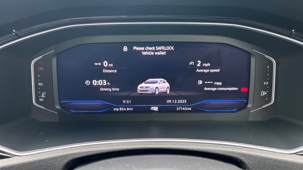 Used Volkswagen T-Roc 2022 for sale - 77010236: Photo 14