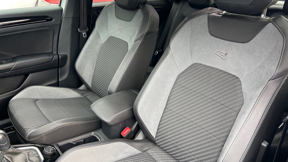 Used Volkswagen T-Roc 2022 for sale - 77010236: Photo 37