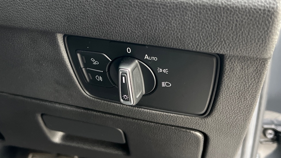 Used Volkswagen Arteon 2019 for sale - 76901200: Photo 32