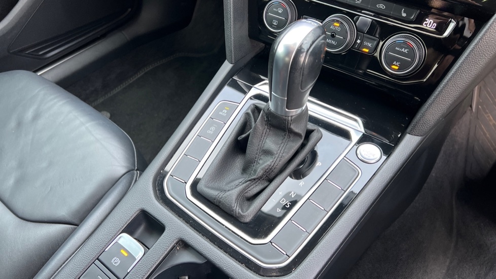 Used Volkswagen Arteon 2019 for sale - 76901200: Photo 34