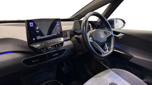 Used Volkswagen ID.3 2025 for sale - 76217047: Photo 2