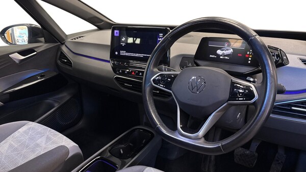 Used Volkswagen ID.3 2025 for sale - 76217047: Photo 6