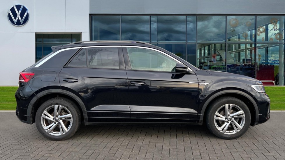 Used Volkswagen T-Roc 2022 for sale - 77035997: Photo 4