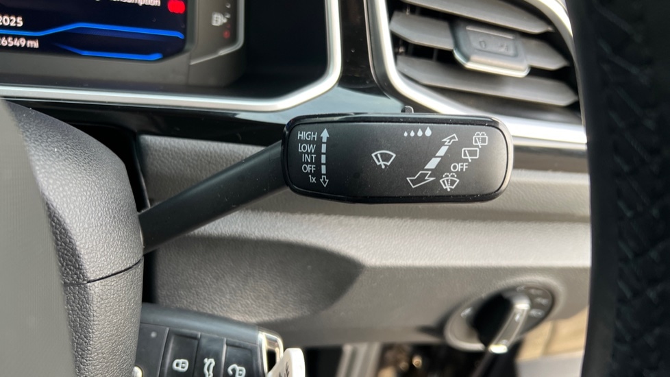 Used Volkswagen T-Roc 2022 for sale - 77035997: Photo 40