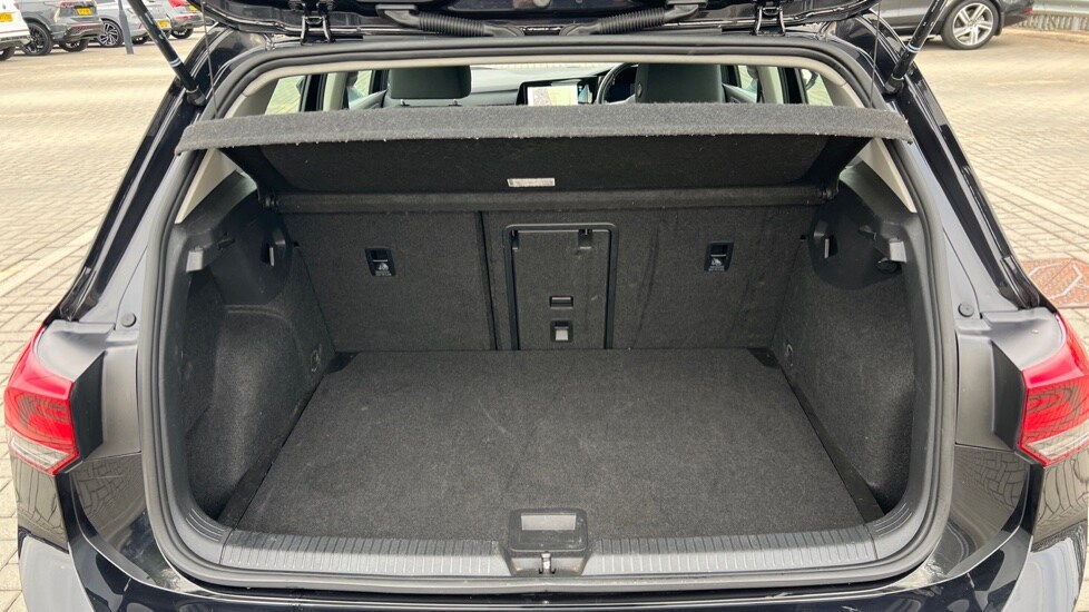 Used Volkswagen Golf 2022 for sale - 76104097: Photo 16