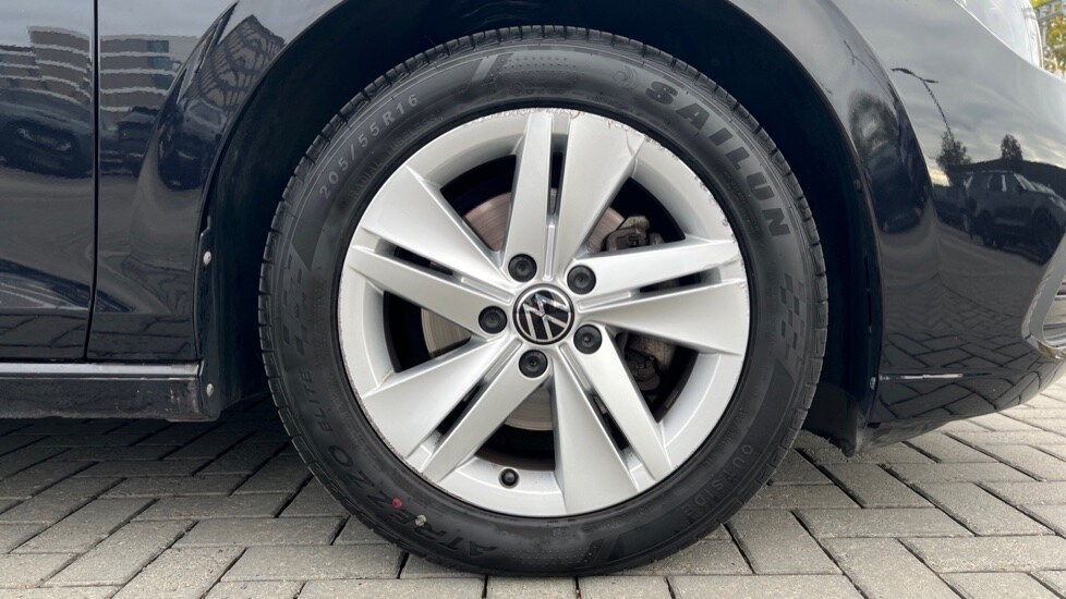 Used Volkswagen Golf 2022 for sale - 76104097: Photo 18