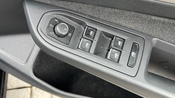 Used Volkswagen Golf 2022 for sale - 76104097: Photo 33