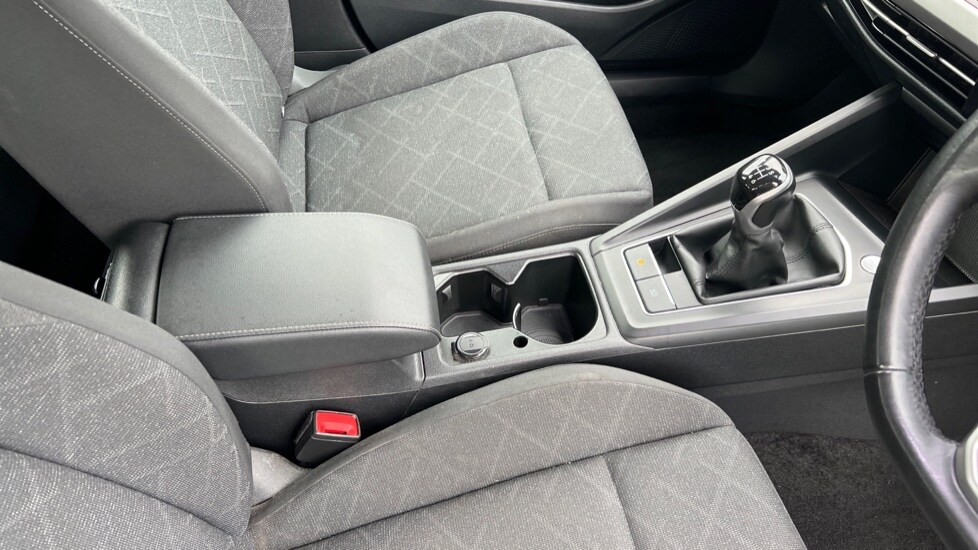 Used Volkswagen Golf 2022 for sale - 76104097: Photo 42