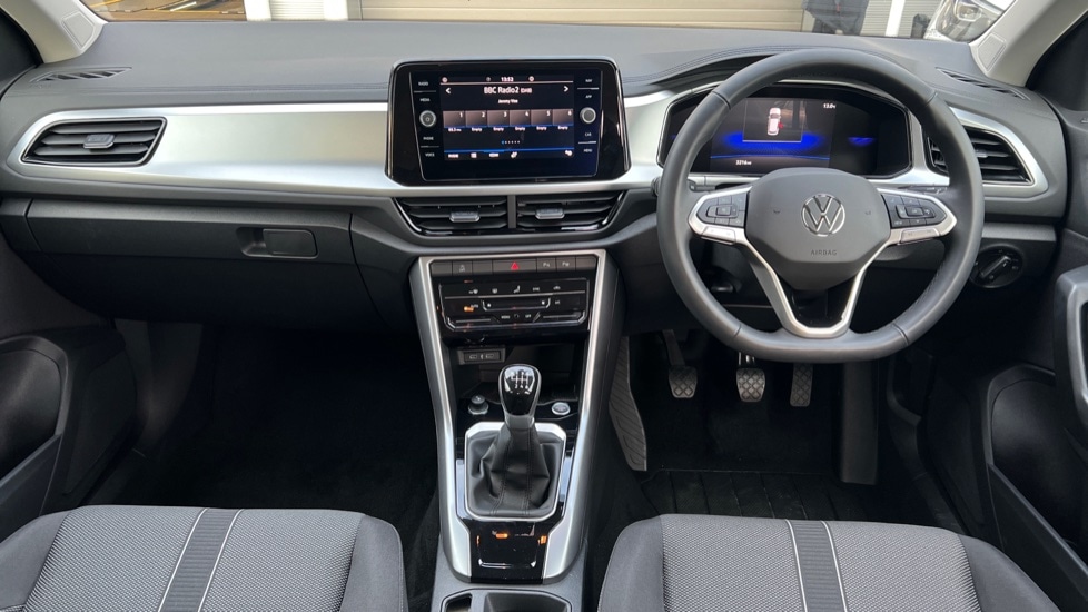 Used Volkswagen T-Roc 2025 for sale - 77053399: Photo 12