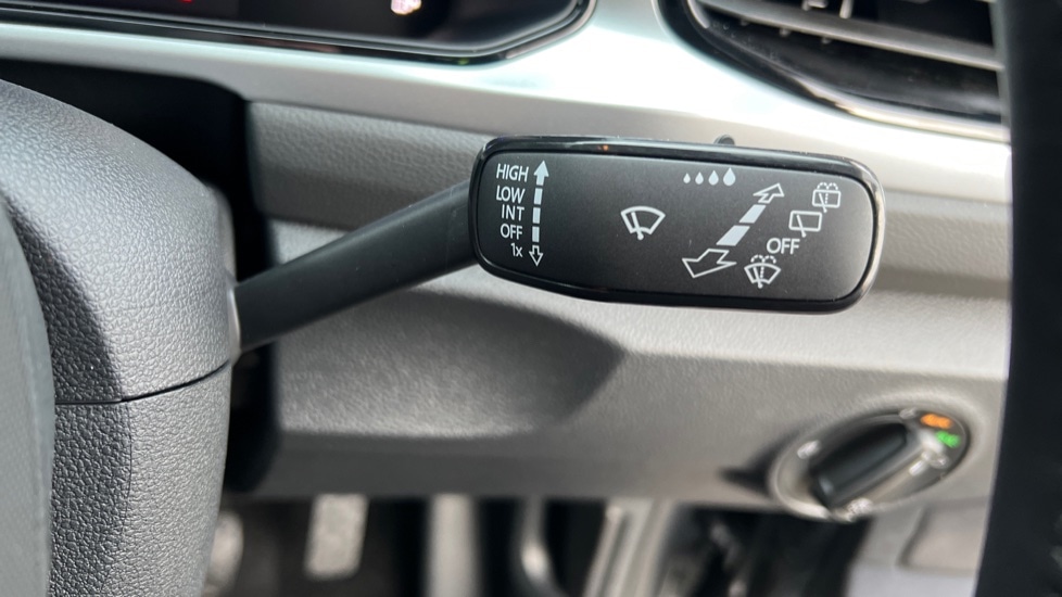 Used Volkswagen T-Roc 2025 for sale - 77053399: Photo 40