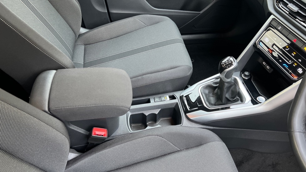 Used Volkswagen T-Roc 2025 for sale - 77053399: Photo 42