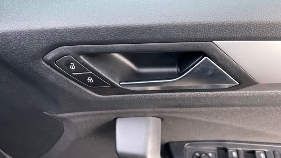 Used Volkswagen T-Roc 2025 for sale - 77053399: Photo 44