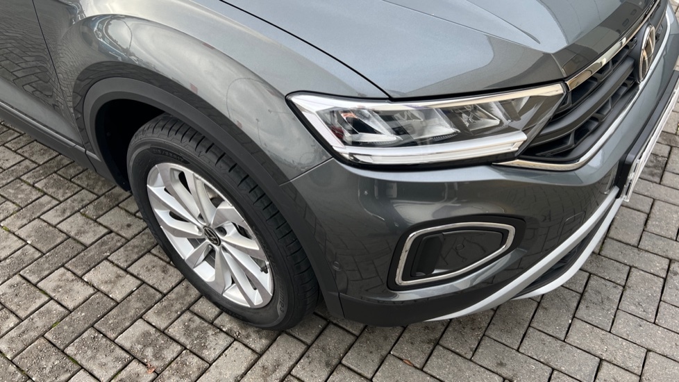 Used Volkswagen T-Roc 2025 for sale - 77053399: Photo 45