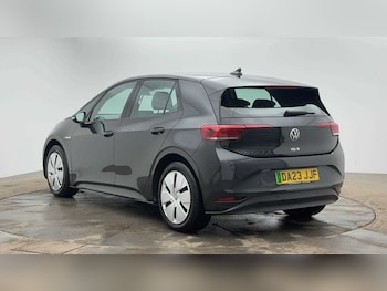 Used Volkswagen ID.3 2023 for sale - 76311993: Photo 3