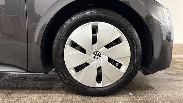 Used Volkswagen ID.3 2023 for sale - 76311993: Photo 5