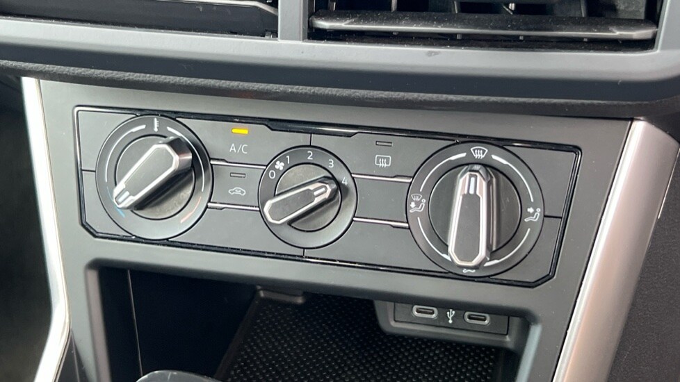 Used Volkswagen Polo 2023 for sale - 76176349: Photo 29