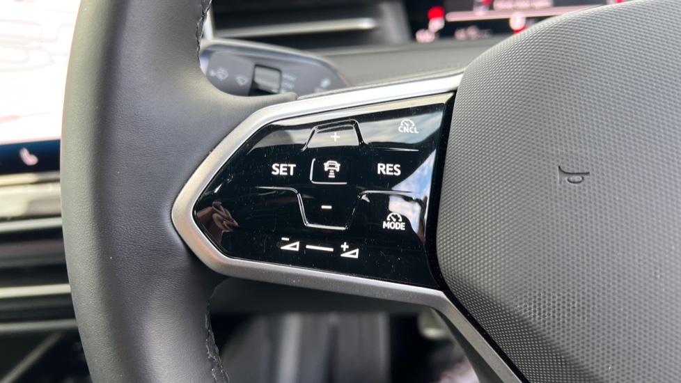 Used Volkswagen ID.7 2025 for sale - 77057845: Photo 41