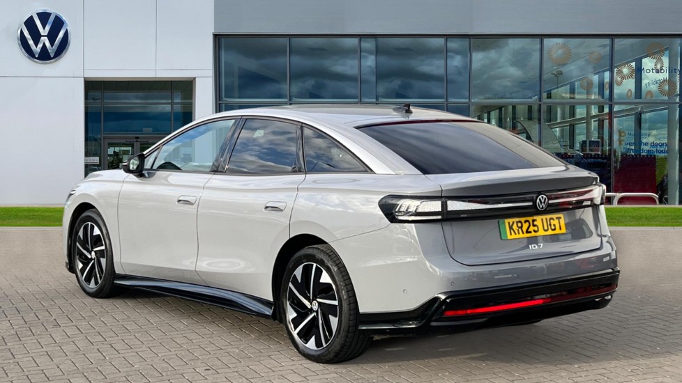 Used Volkswagen ID.7 2025 for sale - 77057845: Photo 5
