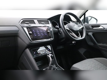 Used Volkswagen Tiguan 2022 for sale - 75710193: Photo