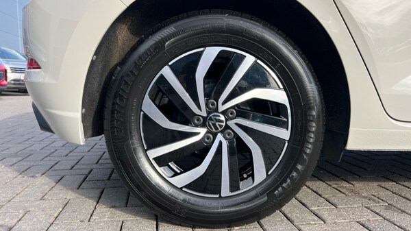 Used Volkswagen Polo 2023 for sale - 75796653: Photo 18