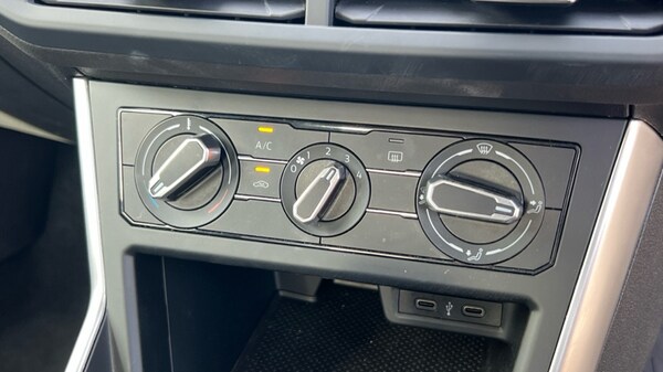 Used Volkswagen Polo 2023 for sale - 75796653: Photo 29