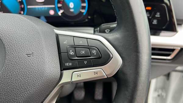 Used Volkswagen Golf 2021 for sale - 75660156: Photo 39