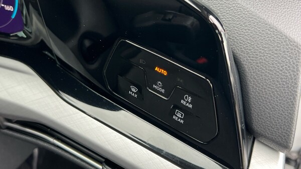 Used Volkswagen Golf 2021 for sale - 75660156: Photo 40