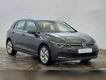 Used Volkswagen Golf 2021 for sale - 76842054: Photo