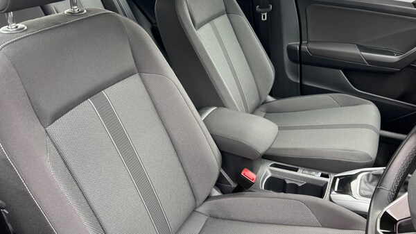 Used Volkswagen T-Roc 2023 for sale - 76112012: Photo 36