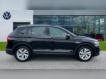 Used Volkswagen Tiguan 2024 for sale - 75916900: Photo