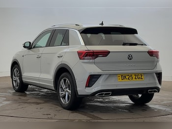 Used Volkswagen T-Roc 2025 for sale - 76874112: Photo