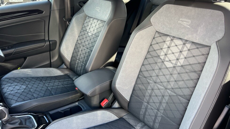 Used Volkswagen T-Roc 2025 for sale - 76033992: Photo 37