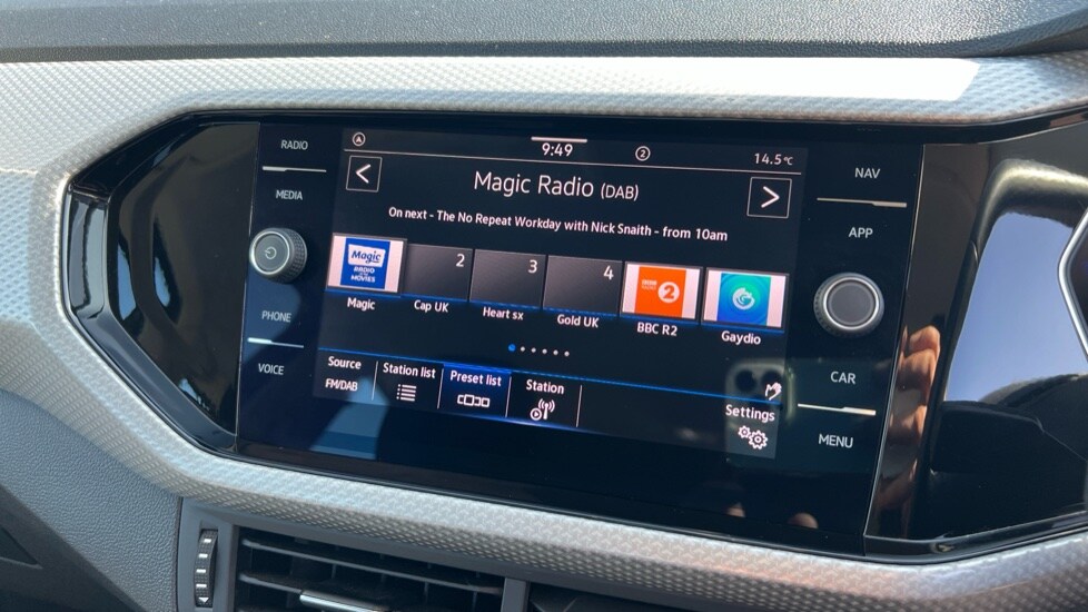 Used Volkswagen T-Cross 2023 for sale - 76942959: Photo 25