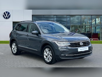 Volkswagen - Tiguan