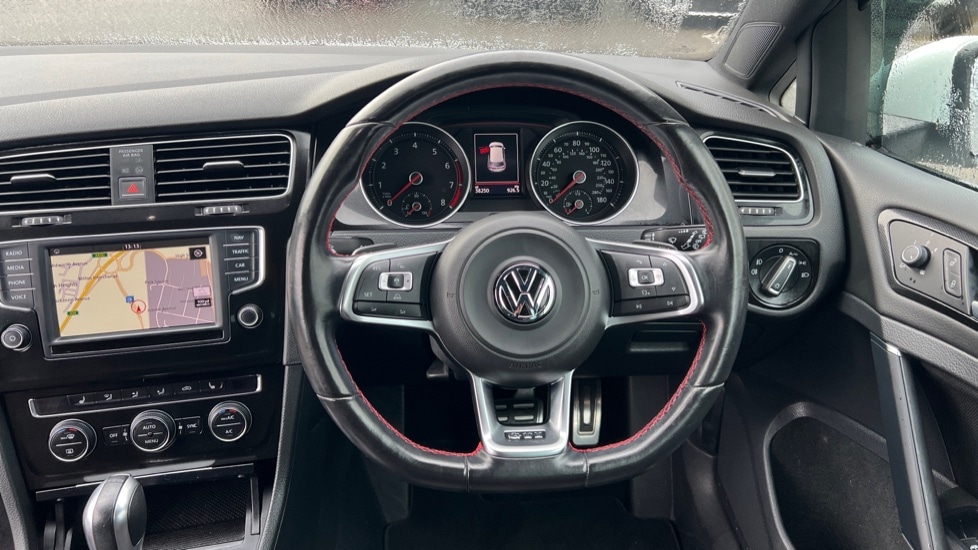Used Volkswagen Golf 2017 for sale - 77092502: Photo 27
