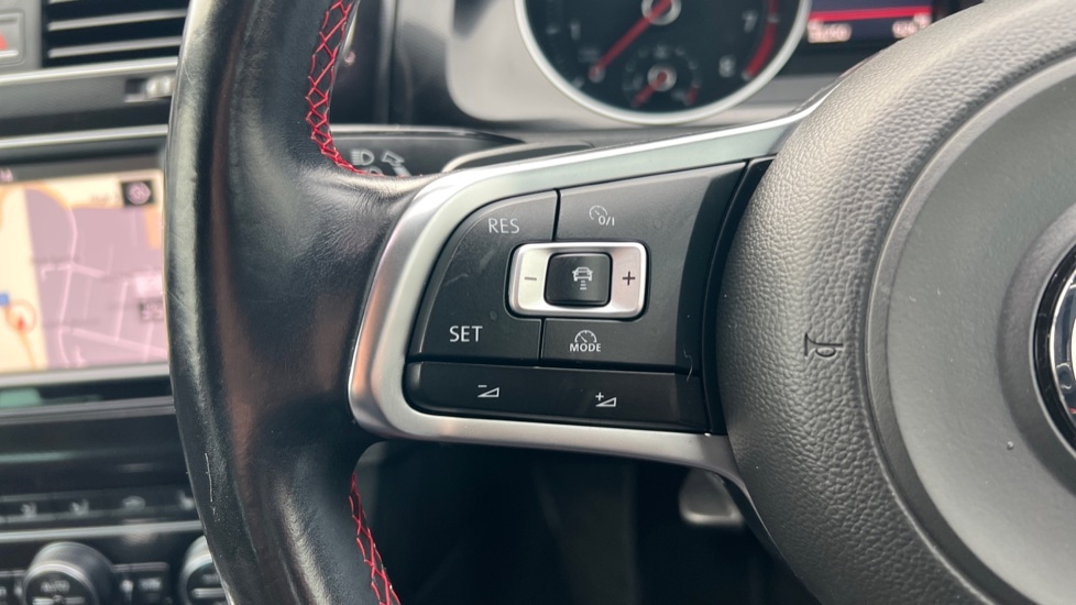 Used Volkswagen Golf 2017 for sale - 77092502: Photo 30